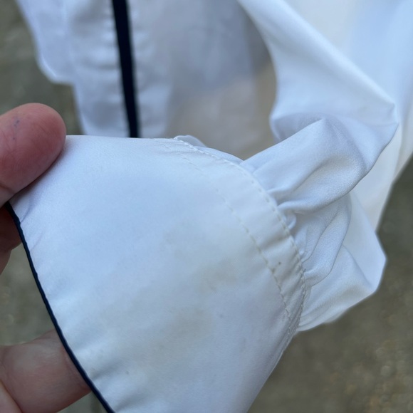 Vintage  Lilli Ann Adolph Schuman Women's White blouse has yellowing spotss - Picture 8 of 14